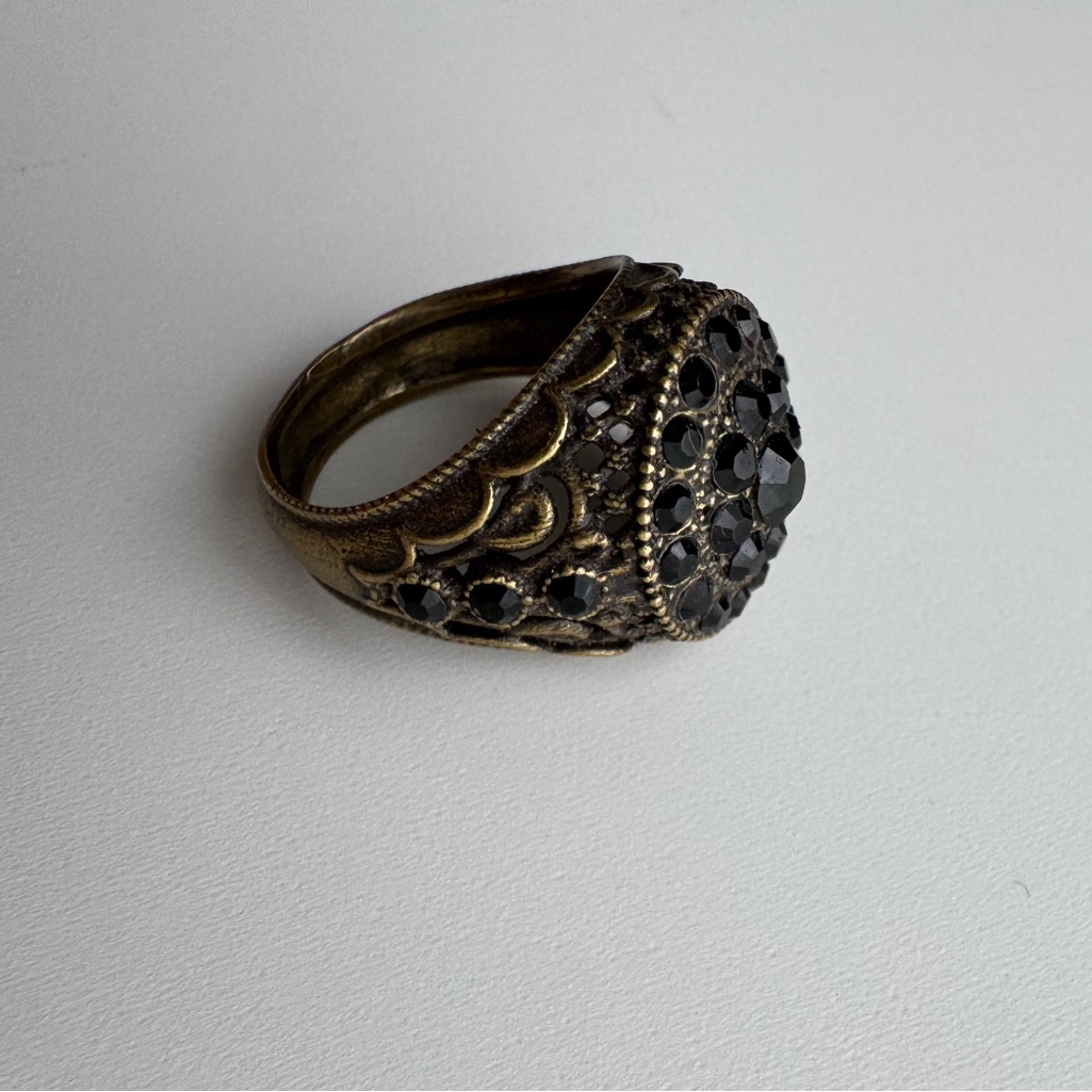 Michal Negrin Elegant Black And Gold Ring 46$
